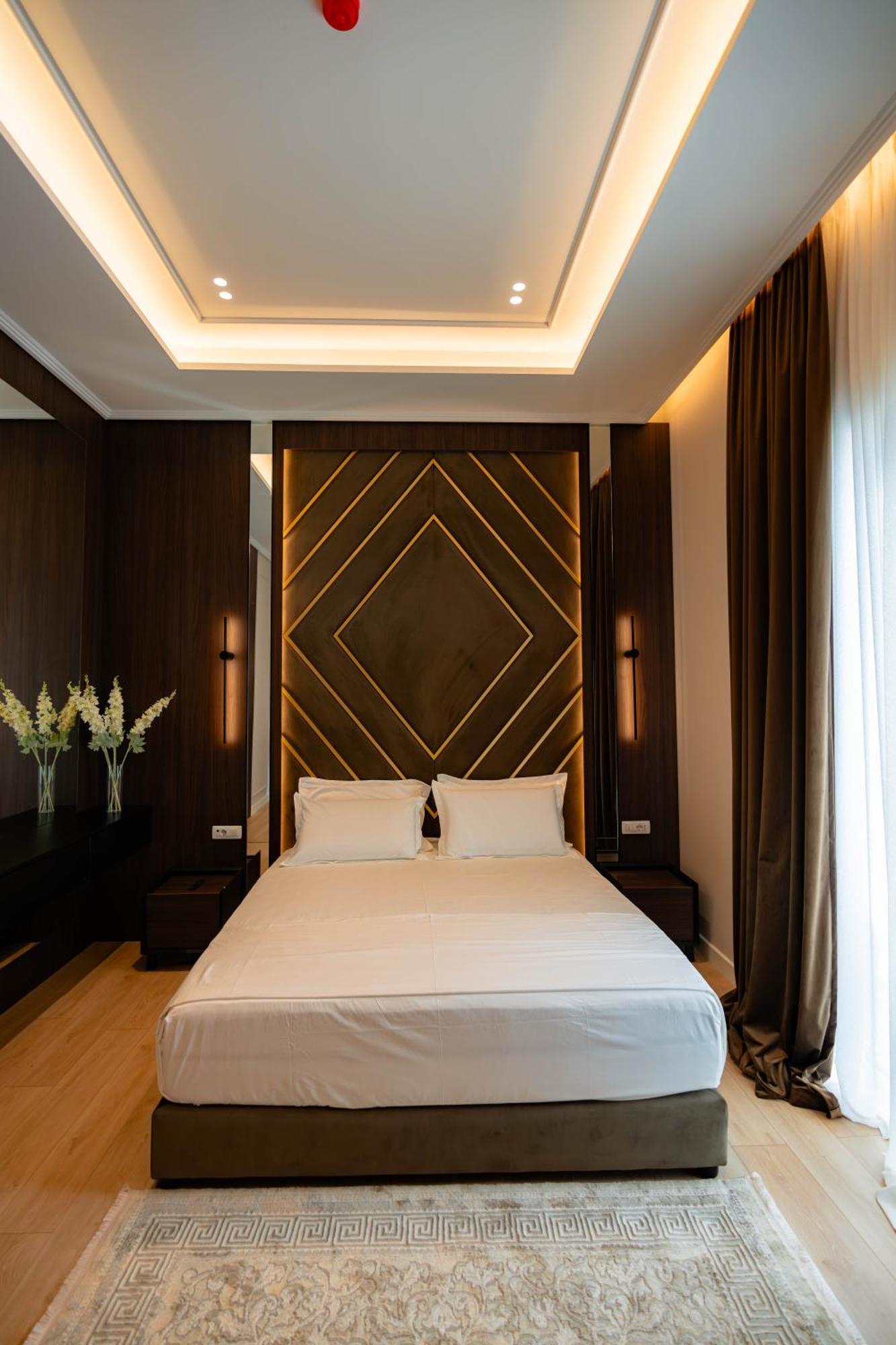 Royal Hill Hotel Vorë Εξωτερικό φωτογραφία