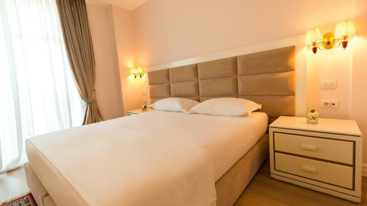 Royal Hill Hotel Vorë Εξωτερικό φωτογραφία